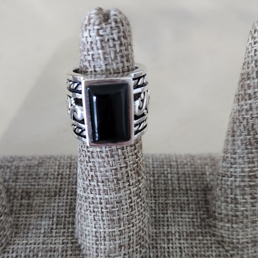 Silpada black onyx ring size 5